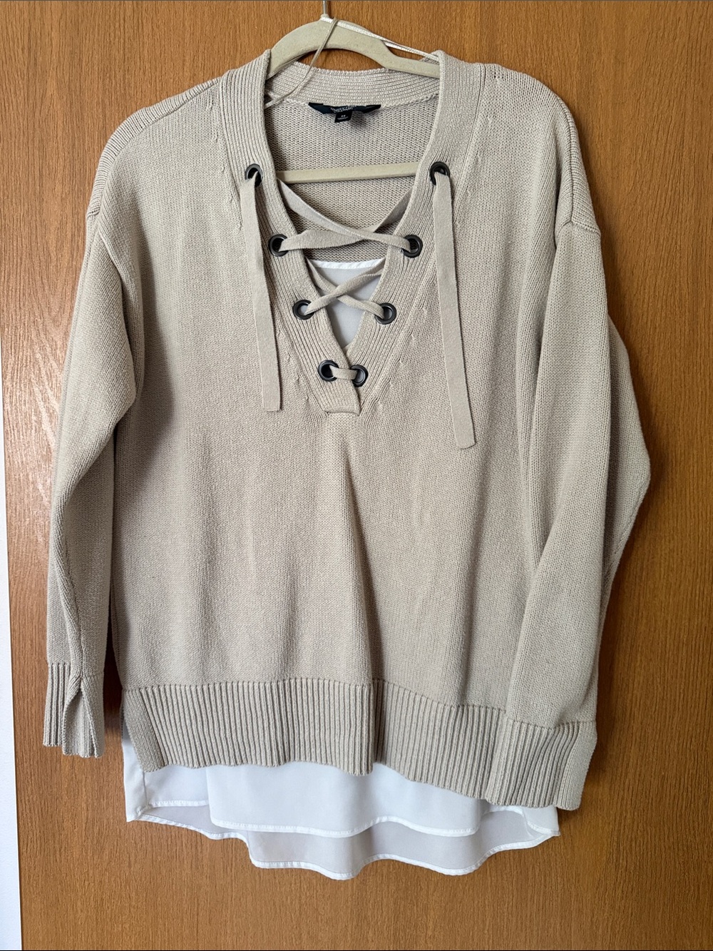 Simply Vera Vera Wang Lace‑Up V‑Neck Sweater with Chiffon Hem – Size Medium